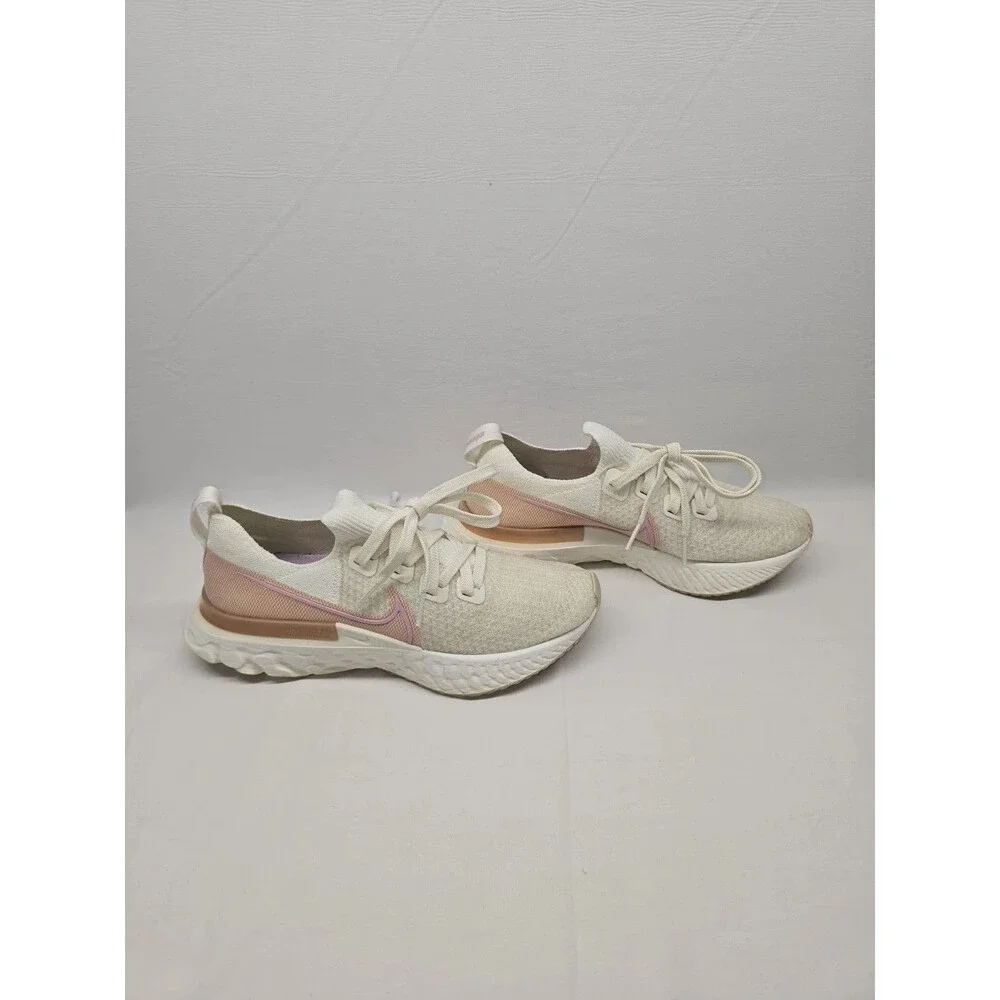 Nike React Infinity Run Flyknit Shoes Womens 8.5 BeigeRunning Sneakers